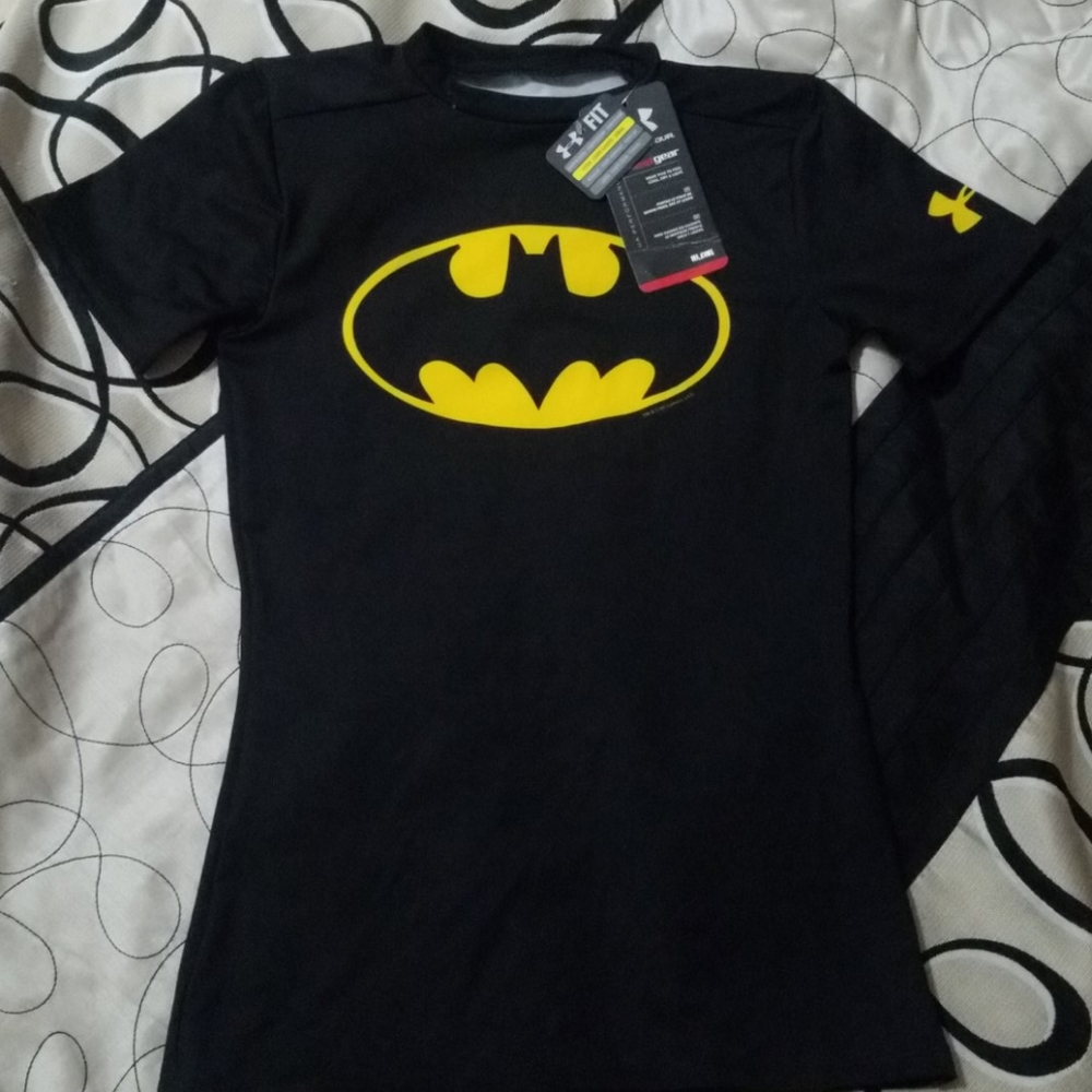 Under Armour Alter Ego Batman Shirt YMD